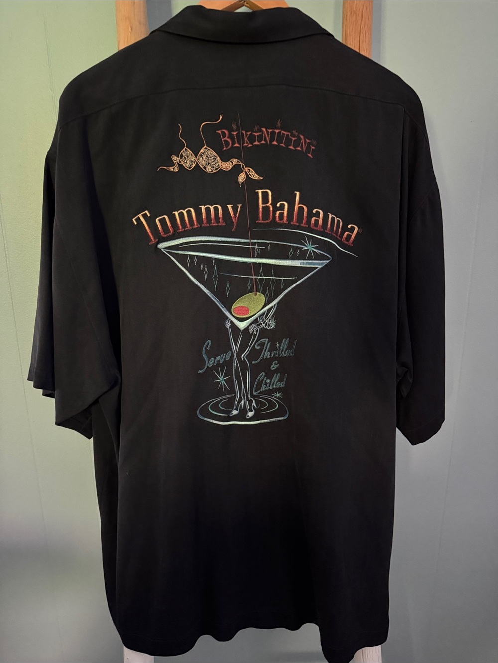 Tommy Bahama Black Short-Sleeve Camp Button-Down Shirt